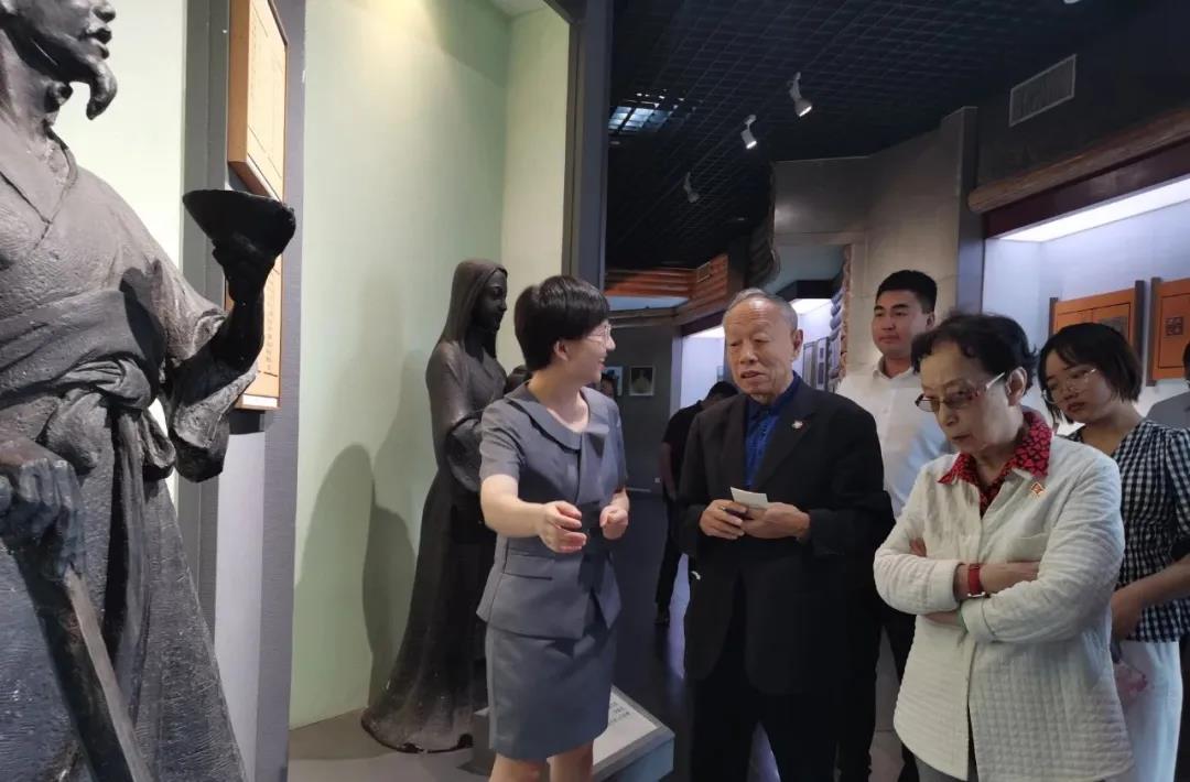 1594704150132137.jpg 2.jpg