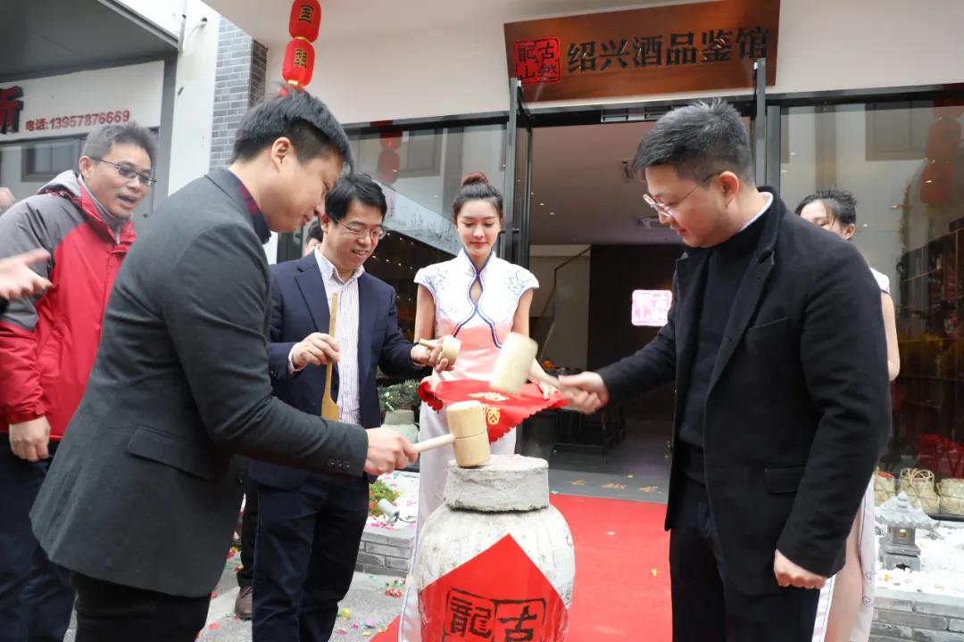 1643095560860693.jpg 4.jpg